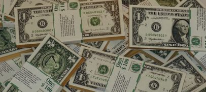 How are people making payments in 2017