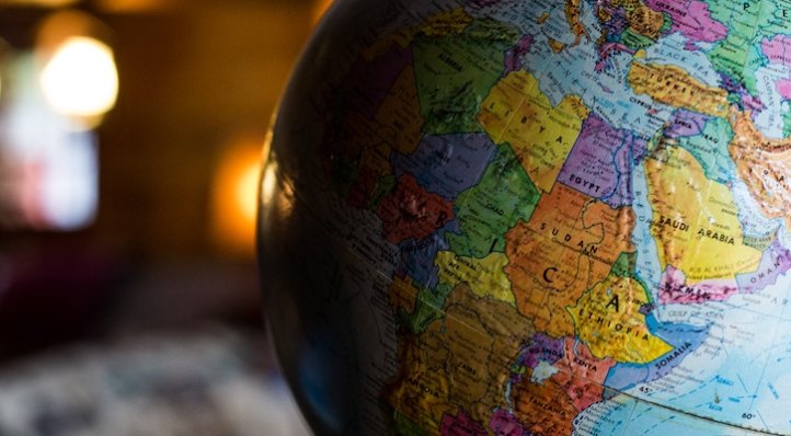 Best Student Loans for Immigrants and Non-U.S. Citizens in 2026