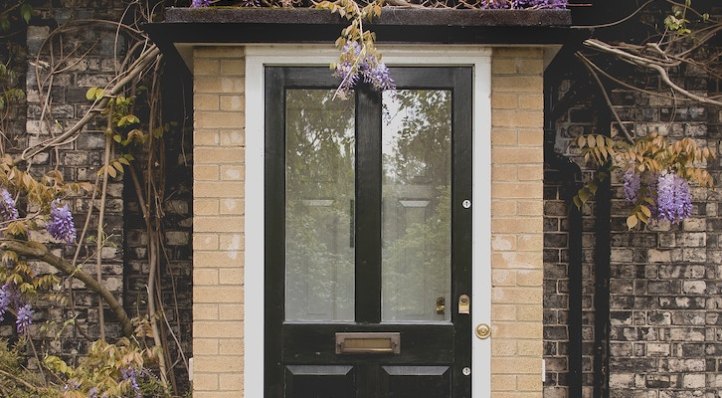 USAA Doesn’t Offer Home Equity Loans and HELOCs: Best Alternatives for Military Members and Veterans