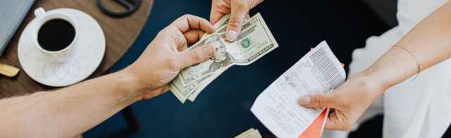 10 Cash Advance Scams and How to Avoid Them